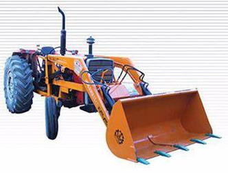 فـرانت لـودر شخمیــران کشــاورزی چهار جک جهت تراکتـور تک دیفرانســیل  رومــانی بدون لـوازم ( آهـن آلات )